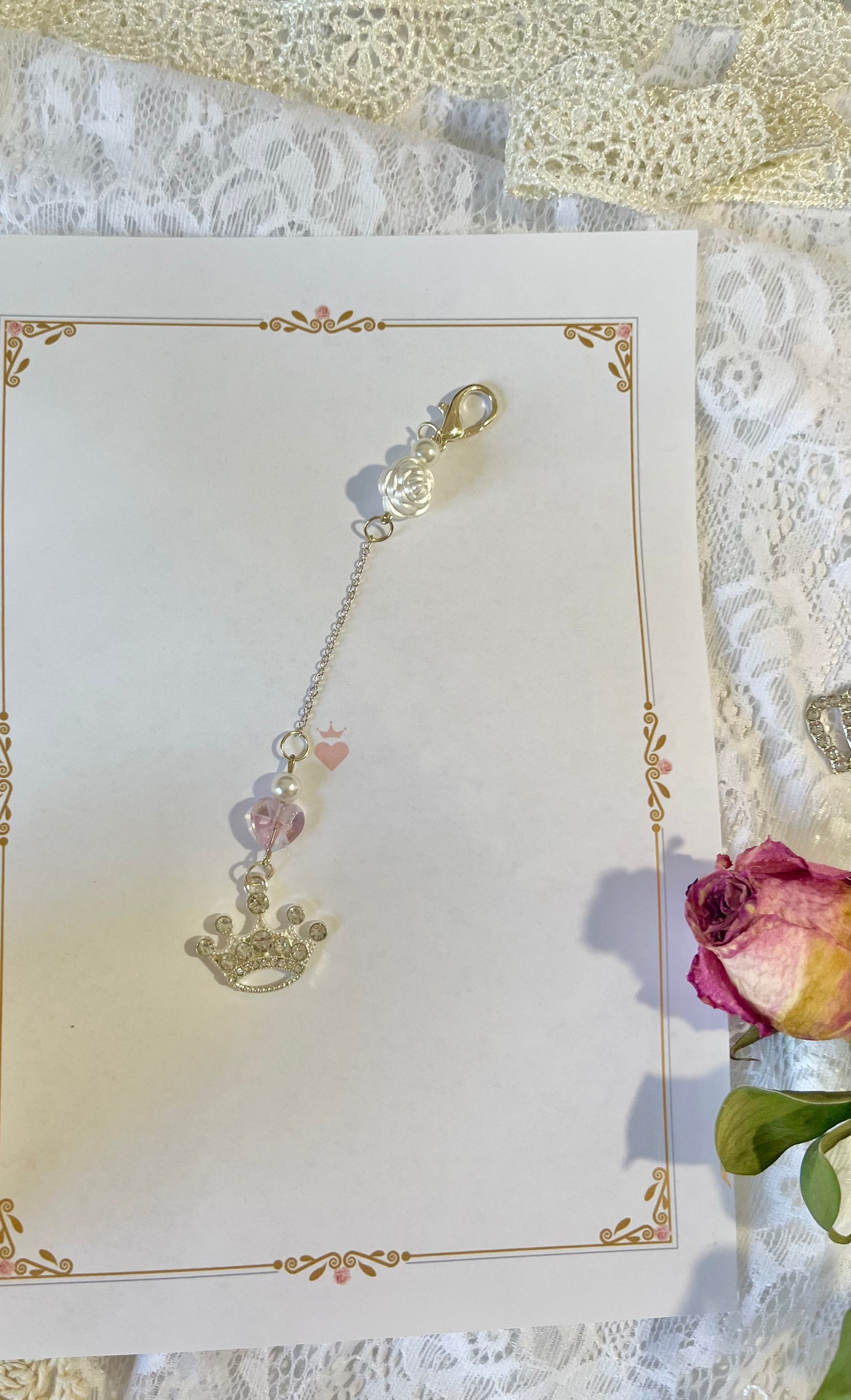 Colgante Decorativa de Perlas y Corona  para Espiral de Diario o Biblia bonita